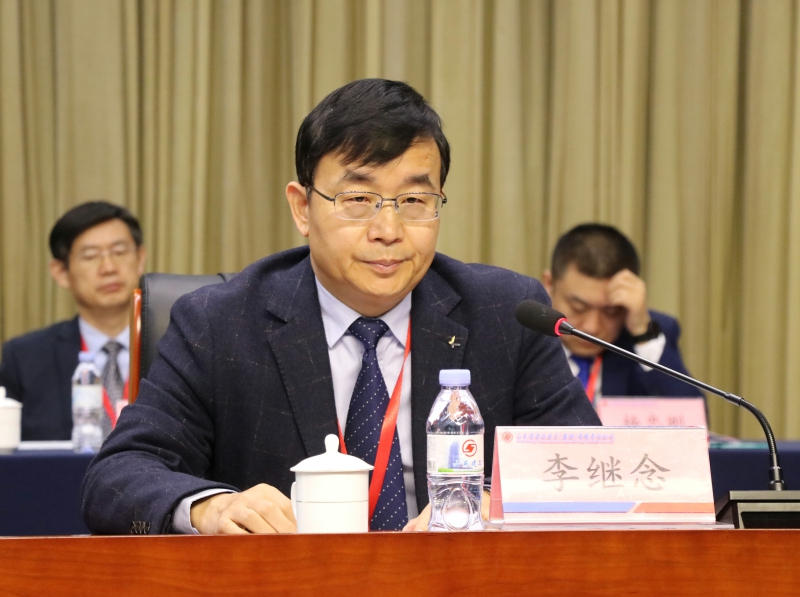 堅守初心拼搏興業 加快構建發展新模式...